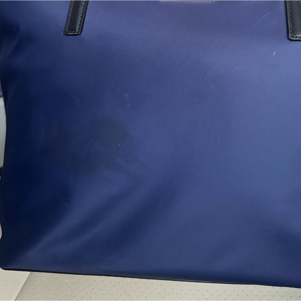 Kate Spade New York Navy Blue Nylon Tote Work Bag Zip Top Black Leather Handles - Picture 2 of 11